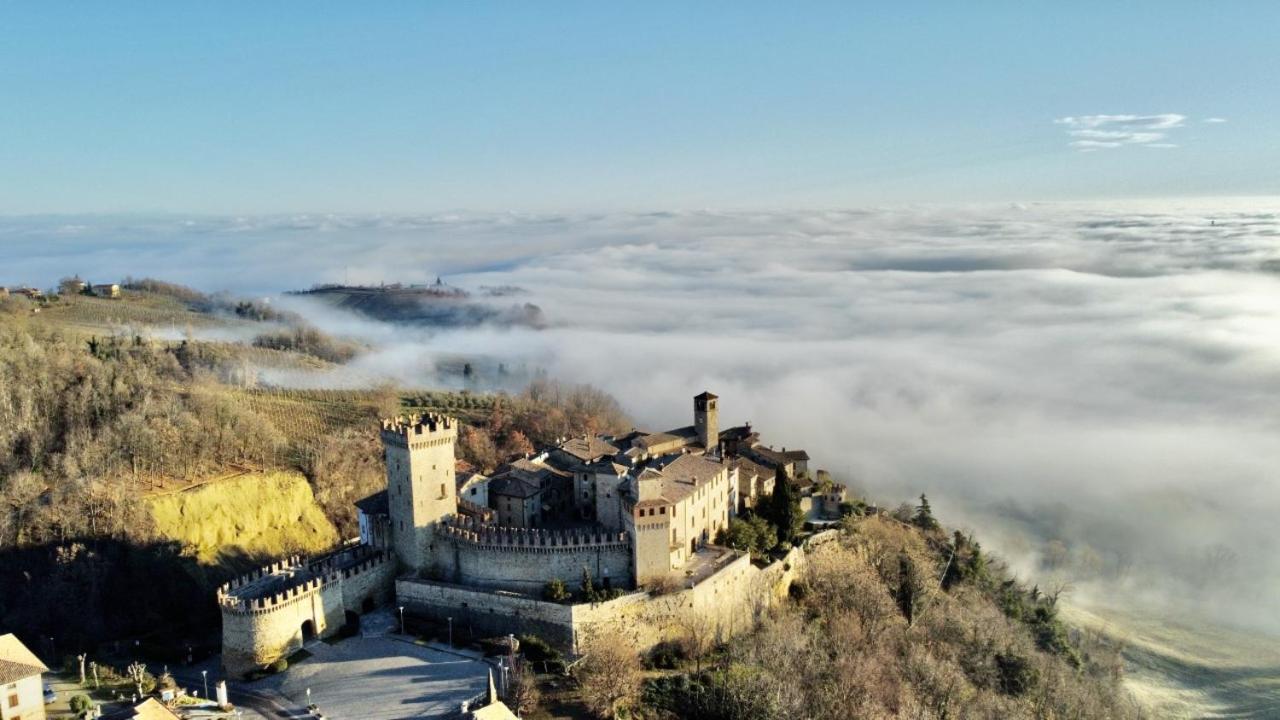 Vigoleno Ca' Del Passero B&B المظهر الخارجي الصورة
